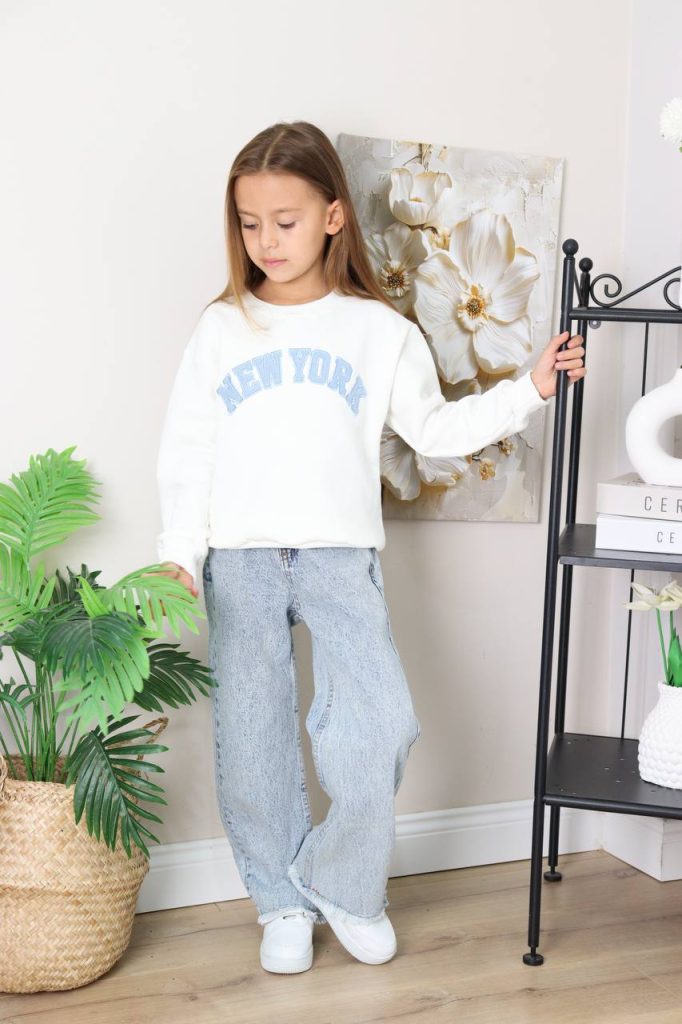 NEW YORK NAKIŞLI KOT PANTOLONLU TAKIM