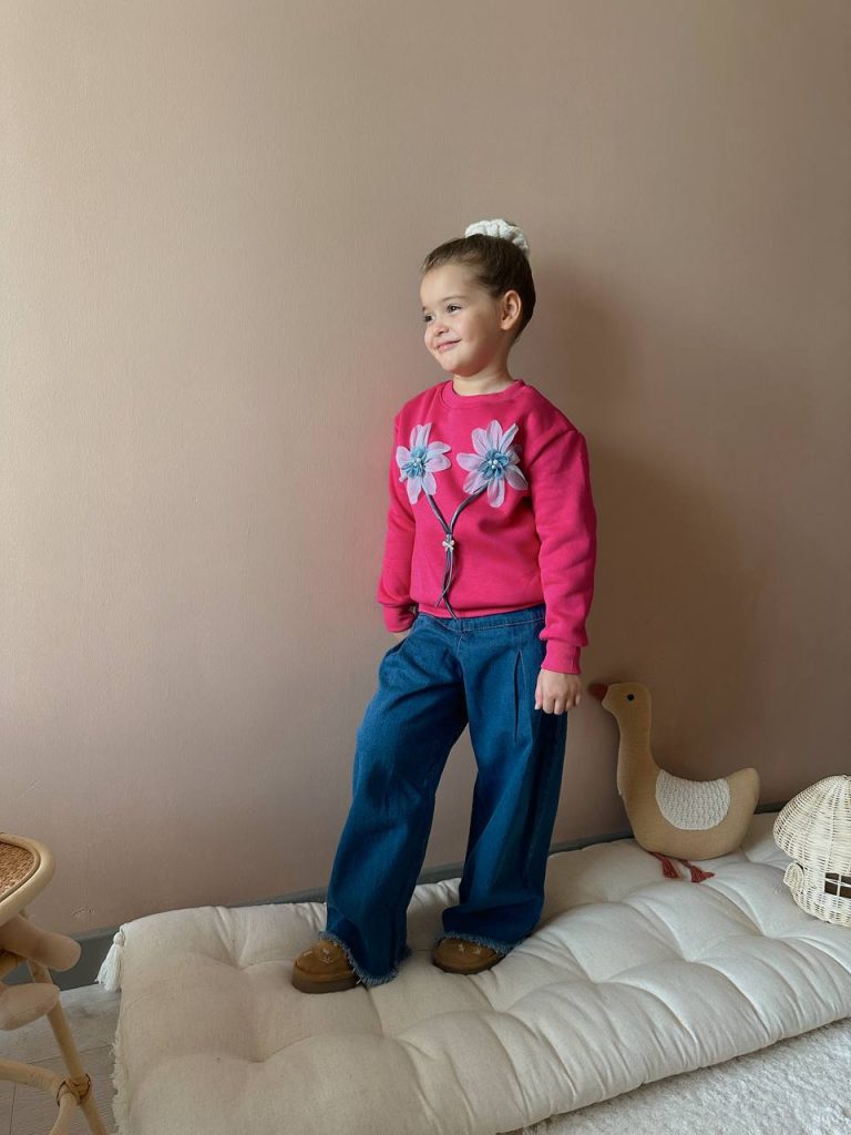 ÇİÇEK NAKIŞLI KOT PANTOLONLU 2 Lİ TAKIM